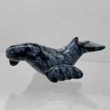 Load image into Gallery viewer, Hand-Carved Posed Seal | 55x25x15mm | Black White | 1 Figurine |