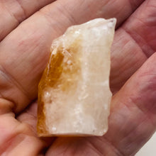 Load image into Gallery viewer, Citrine Crystal Point Natural Specimen | 22g | 43x24x22mm | Golden | 1 Specimen|