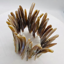 Load image into Gallery viewer, Sizzling Hot! Bronze Mussel Shell Plank Bracelet 006974