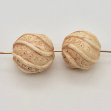 Load image into Gallery viewer, Carved Octopus Tentacle Swirl Waterbuffalo Bone Bead 10760A