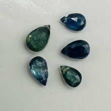 Load image into Gallery viewer, Sapphire AAA Faceted 4.4cts Parcel Briolette Beads | 6x4 to 5x4mm | Blue | 5 |