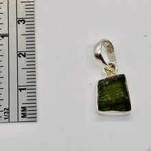 Load image into Gallery viewer, Moldavite 9.45ct Sterling Silver Square Pendant | 3/4" Long | Green | 1 Pendant|