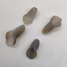 Load image into Gallery viewer, Chalcedony Carved Lily Flower Beads| 33x16x10 to 26x13x8mm | Lignt Lavender | 4|
