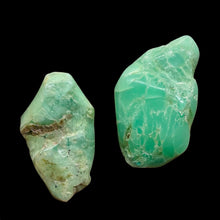 Load image into Gallery viewer, Chrysoprase Natural Nuggets Pendant Beads | 31g | 37x13 to 40x14mm | Green | 2 |