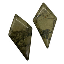 Load image into Gallery viewer, Owyhee Jasper Kite Briolette Pendant Beads | 43x23x4mm | Gray Black | 2 Beads |