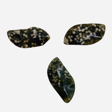 Load image into Gallery viewer, 2 Druzy Speckeled Ocean Jasper Wavy Pendant Beads 6857B