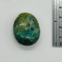 Load image into Gallery viewer, Turquoise Natural Focal 14g Nugget | 32x26x13mm | Blue | 1 Bead |