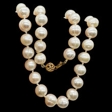 Load image into Gallery viewer, Lovely Creamy White Freshwater Pearl & 14K Gold 21 inch Necklace 9809