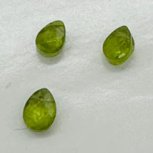 Load image into Gallery viewer, Peridot Faceted Briolette Bead | 1.6 cts | 8x6x4mm | Green | 1 bead |