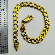 Load image into Gallery viewer, Italian! 10K Gold Figaro Link Chain Bracelet |7" Long |