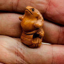 Load image into Gallery viewer, intricately Carved Signed Boxwood Sumo Frogg Bead | 1 1/4" Tall | Brown