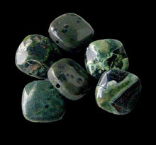 Load image into Gallery viewer, 6 Green Sediment Stone Focal Coin Beads 8272