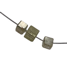 Load image into Gallery viewer, 0.58cts of 3 Natural Canary Diamond 2x2x2mm Cube Beads 8851AJ2