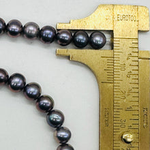 Load image into Gallery viewer, Fresh Water Pearls 16" Strand Round Pearls | 7mm | Lavender | 1 Strand |