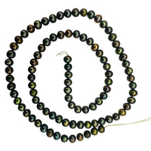 Load image into Gallery viewer, Blue Purple Peacock Freshwater Pearl Beads 5mm Round 90 Pearls Jewelry Making