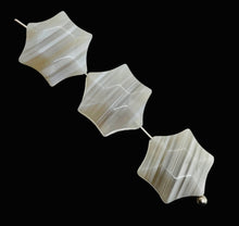Load image into Gallery viewer, Twinkle 3 Carved Grey Agate 6-Point Star Beads 9245GA