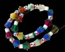 Load image into Gallery viewer, Hand Made Glass Lampwork People 23x25x12mm Bead Strand 107593