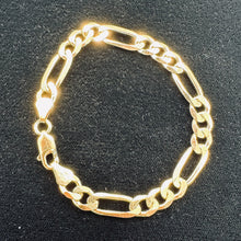 Load image into Gallery viewer, Handmade Italian 18K Gold Vermeil Figaro Chain Bracelet | 7mm | 7" | 10g |