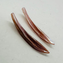 Load image into Gallery viewer, 1 Designer Blade Cut Pink Mussel Shell Pendant Bead 4423B