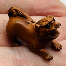 Load image into Gallery viewer, Imperial Guardian Lion Crouching Foo Dog | 1 Netsuke Bead | | 28x13x19mm | Brown