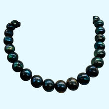 Load image into Gallery viewer, Fresh Water Pearls Large Round | 11mm | Blue | 38 per Strand