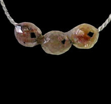 Load image into Gallery viewer, 3 Natural Red Platinum 1.80cts Diamond Beads 9314BB