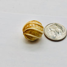 Load image into Gallery viewer, Carved Octopus Tentacle Swirl Waterbuffalo Bone Bead 10760A