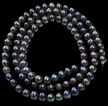 Load image into Gallery viewer, Fab 5mm Near Round Black Peacock FW Pearl Strand 109451