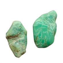 Load image into Gallery viewer, Chrysoprase Natural Nuggets Pendant Beads | 31g | 37x13 to 40x14mm | Green | 2 |
