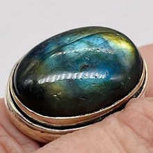 Load image into Gallery viewer, Labradorite Sterling Silver Oval Stone Ring | Size 6 | Blue Flash | 1 Ring |
