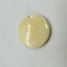 Load image into Gallery viewer, Lovely Scrimshawed 25x4mm Mermaid Bead 4116D