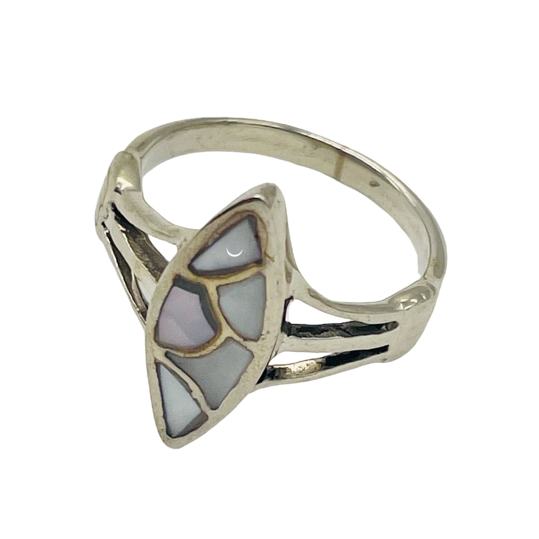 Mother of Pearl Sterling Silver Inlaid Briolette Ring |Size 8.25 | Silver White|