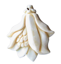 Load image into Gallery viewer, Carved Waterbuffalo Bone Tropical Flower Bead 9647