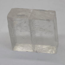 Load image into Gallery viewer, Optical Calcite Iceland Spar Natural Display Specimen | 18G | 30x25x11mm| Clear|