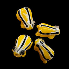 Load image into Gallery viewer, Frog Lampwork Glass Jumping Frog Beads | 17x12x9mm | Canary Yellow | 4 Beads