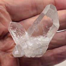 Load image into Gallery viewer, Quartz Crystal Collectors Natural Specimen | 72x45x30 | 5.5g| Clear| 1 Specimen|