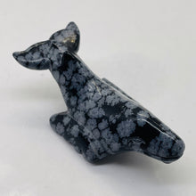 Load image into Gallery viewer, Hand-Carved Posed Seal | 55x25x15mm | Black White | 1 Figurine |