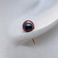 Load image into Gallery viewer, Pearl 14K Gold Round Post Earrings| 6mm | Lavender | 1 Pair |