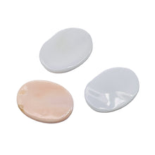 Load image into Gallery viewer, Rare Pink Conch Shell 18x13mm Oval Bead Strand 109460