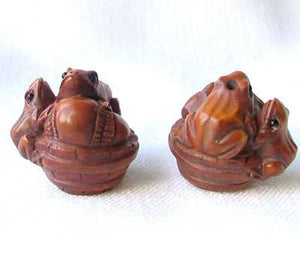 Hand Carved Boxwood Froggie Basket Ojime/Netsuke Bead - PremiumBead Alternate Image 2