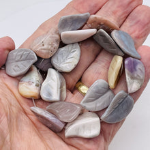 Load image into Gallery viewer, 3 Hand Carved Brazilian Agate Leaf Beads 9319BA