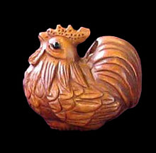 Load image into Gallery viewer, Rise & Shine! Carved Boxwood Rooster Bead 4128Ar