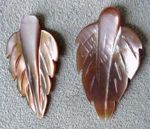 Load image into Gallery viewer, Premium Pink Mussel Shell Leaf Pendant Beads 4326E - PremiumBead Primary Image 1