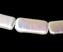 Load image into Gallery viewer, 2 Creamy White FW Rectangle Coin Pearls 006848