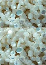Load image into Gallery viewer, 18 Premium Mother of Pearl Beads 004366 - PremiumBead Alternate Image 2