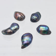 Load image into Gallery viewer, Hot Flaming Comet! Peacock Pearl Blister Strand - PremiumBead Alternate Image 7