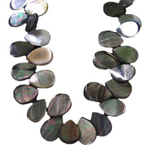Load image into Gallery viewer, Tahitian Mother of Pearl Shell Briolette Bead Strand 109911