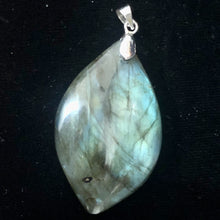 Load image into Gallery viewer, Labradorite Sterling Silver Natural | 1 1/2" Long | Blue Green | 1 Pendant |