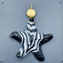 Load image into Gallery viewer, Sardonyx 14K Gold Filled Starfish Pendant | 3" Long | Black White | 1 Pendant |