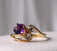 Load image into Gallery viewer, Purple Amethyst White topaz Solid 14Kt Yellow Gold Solitaire Ring Size 7 9982Az - PremiumBead Alternate Image 2